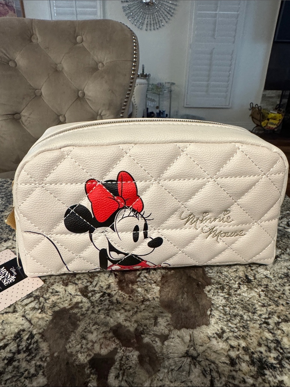 Disney x Primark Minnie Mouse cosmetic bag